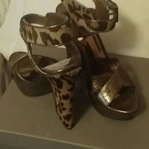 Nine West calf hair brown and gold pumps